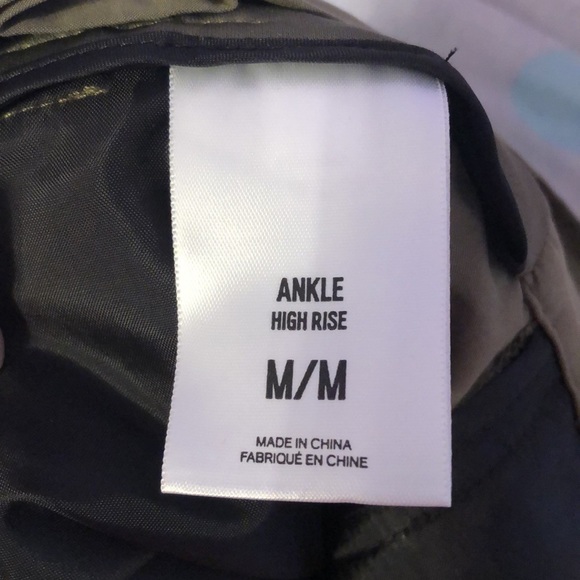 EXPRESS Ankle High Rise - Picture 2 of 3